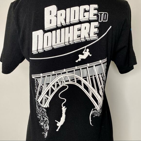 BRIDGE TO NOWHERE Men's Unisex Size Small Bungee Jumping Black Graphic T-Shirt - Picture 4 of 5